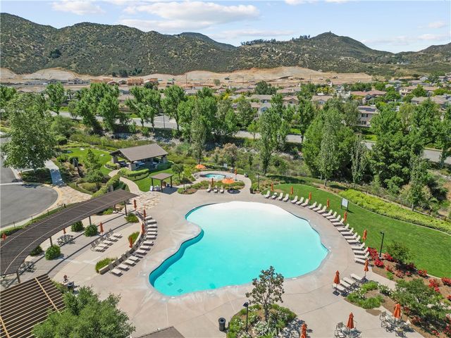 33581 Cedar Creek, Lake Elsinore, CA 92532
