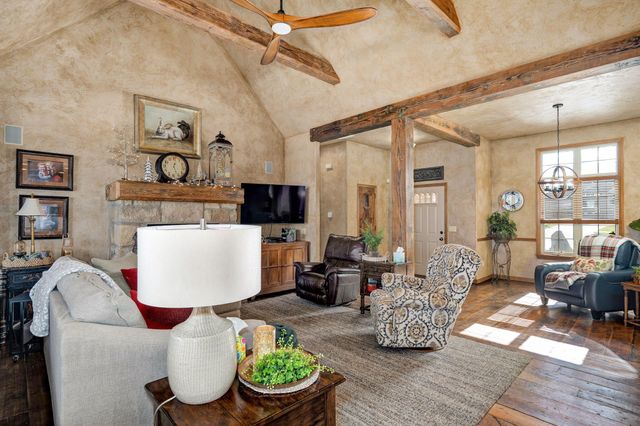 815 E Beaufort Street, Nixa, MO 65714