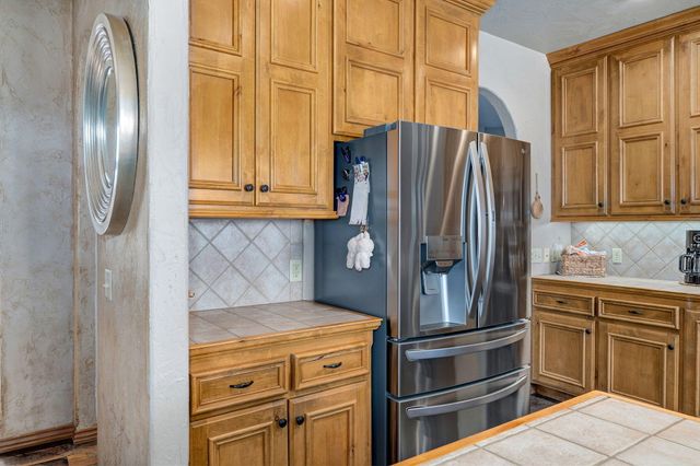 815 E Beaufort Street, Nixa, MO 65714