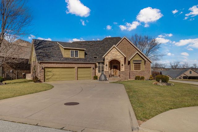 815 E Beaufort Street, Nixa, MO 65714