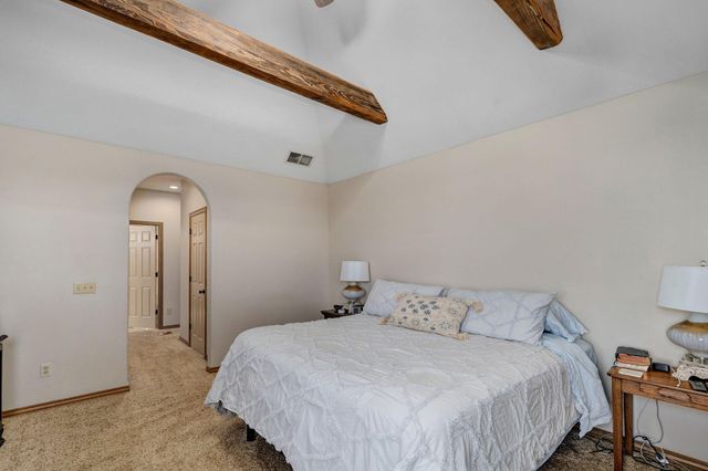 815 E Beaufort Street, Nixa, MO 65714