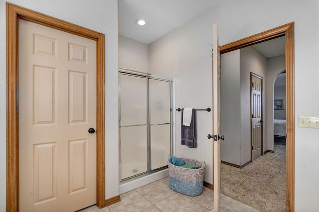 815 E Beaufort Street, Nixa, MO 65714