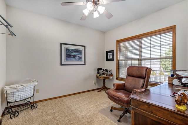 815 E Beaufort Street, Nixa, MO 65714