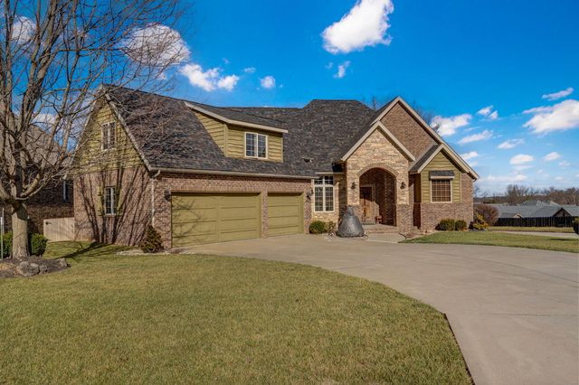 815 E Beaufort Street, Nixa, MO 65714