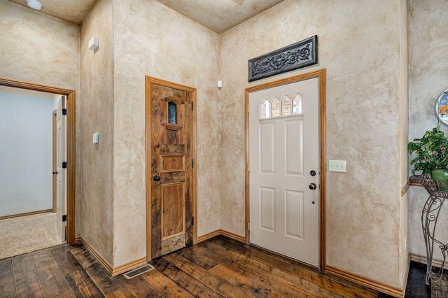 815 E Beaufort Street, Nixa, MO 65714