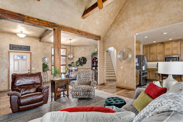 815 E Beaufort Street, Nixa, MO 65714