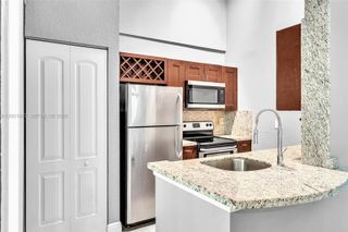 2851 N Oakland Forest Dr 306, Oakland Park, FL 33309