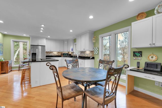 211 Beechwood Drive, Spartanburg, SC 29307