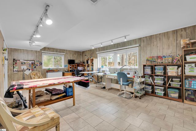 211 Beechwood Drive, Spartanburg, SC 29307