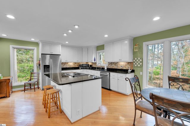 211 Beechwood Drive, Spartanburg, SC 29307