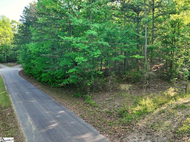 13 Cody Lane, Fountain Inn, SC 29644