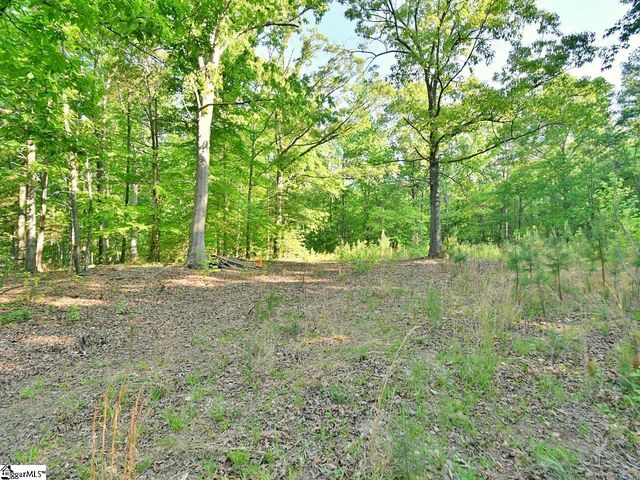 13 Cody Lane, Fountain Inn, SC 29644