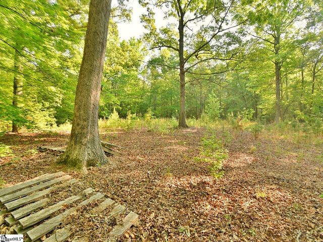13 Cody Lane, Fountain Inn, SC 29644