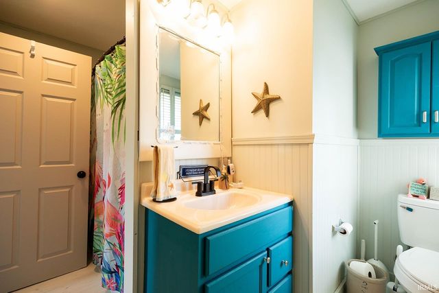 800 E LaPorte Street, Plymouth, IN 46563