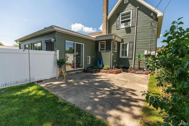 800 E LaPorte Street, Plymouth, IN 46563