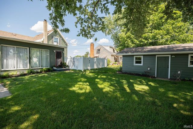 800 E LaPorte Street, Plymouth, IN 46563
