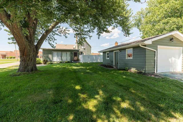 800 E LaPorte Street, Plymouth, IN 46563