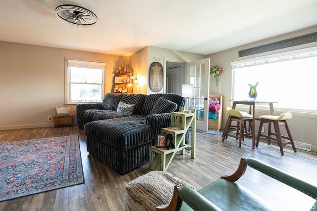 800 E LaPorte Street, Plymouth, IN 46563