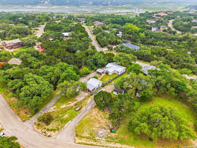 1397 CANYON LAKE DR, Canyon Lake, TX 78133