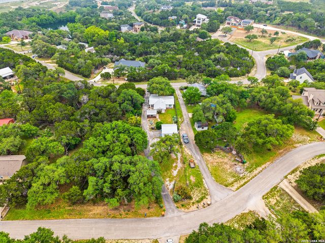1397 CANYON LAKE DR, Canyon Lake, TX 78133