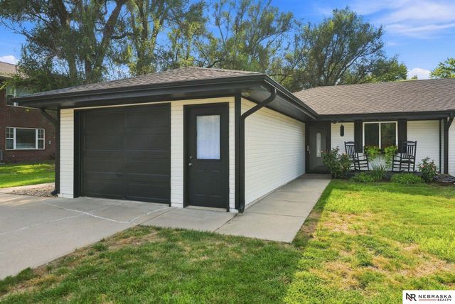 3525 N 1st Street, Lincoln, NE 68521