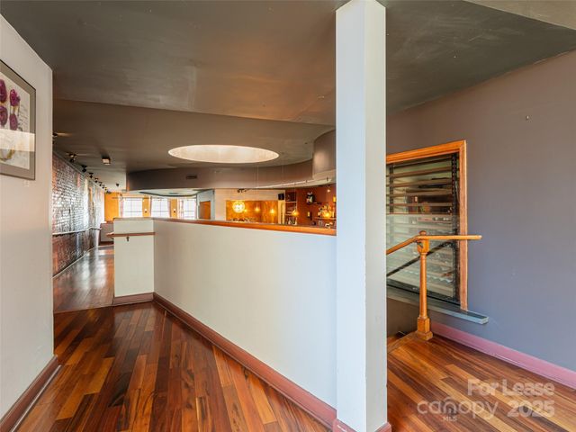 24 Wall Street, Asheville, NC 28801