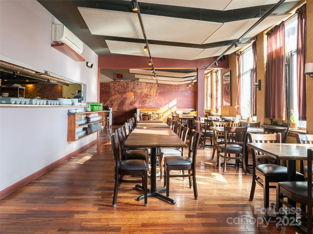 24 Wall Street, Asheville, NC 28801