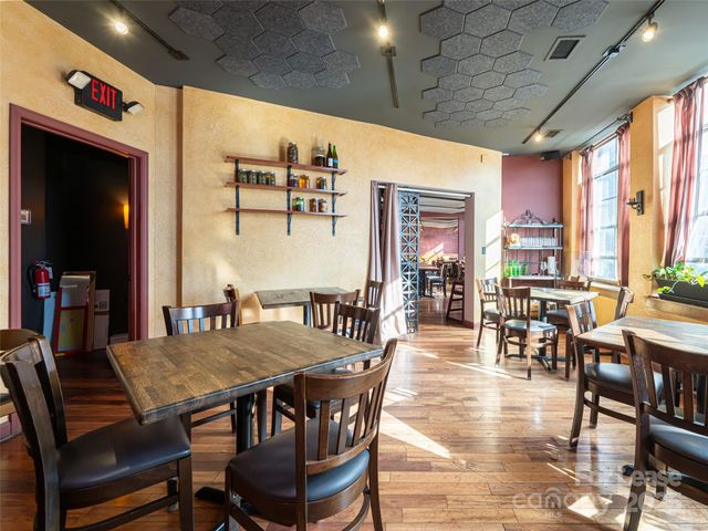 24 Wall Street, Asheville, NC 28801