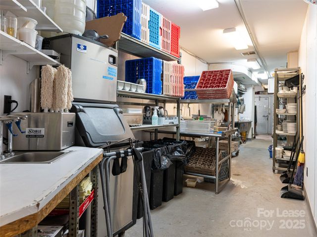 24 Wall Street, Asheville, NC 28801