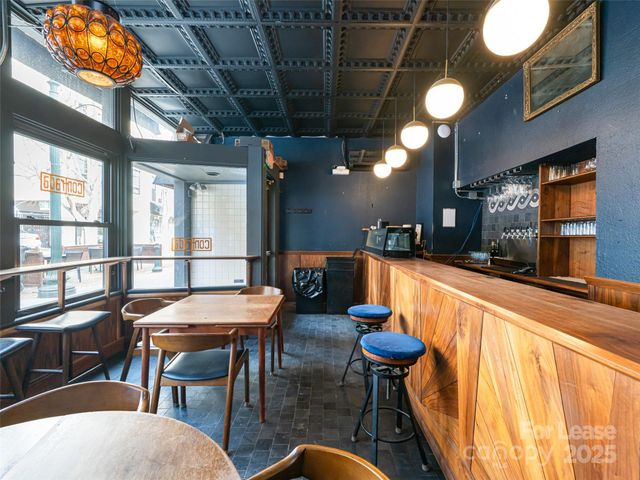 24 Wall Street, Asheville, NC 28801