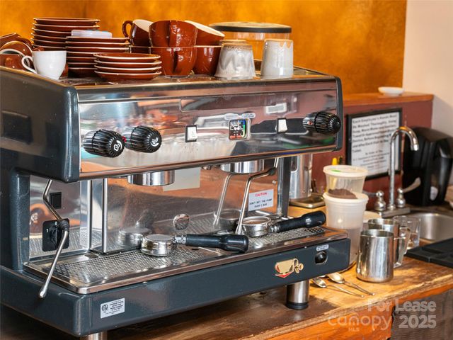 24 Wall Street, Asheville, NC 28801