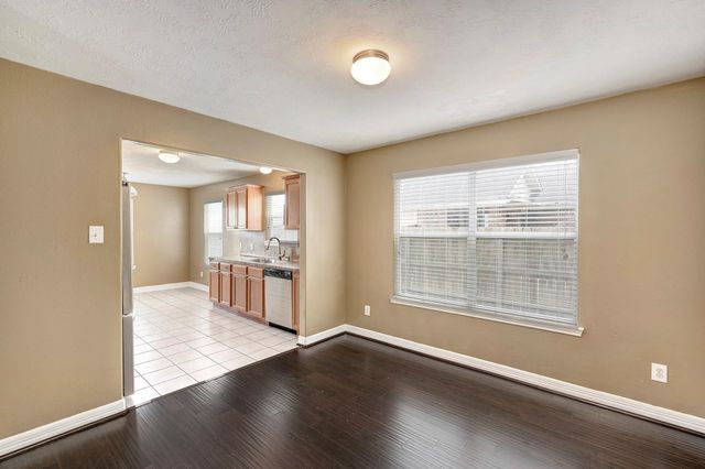 1915 Sable Glen Court, Richmond, TX 77469