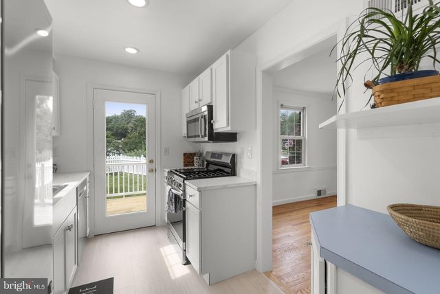 10511 LORAIN AVE, Silver Spring, MD 20901