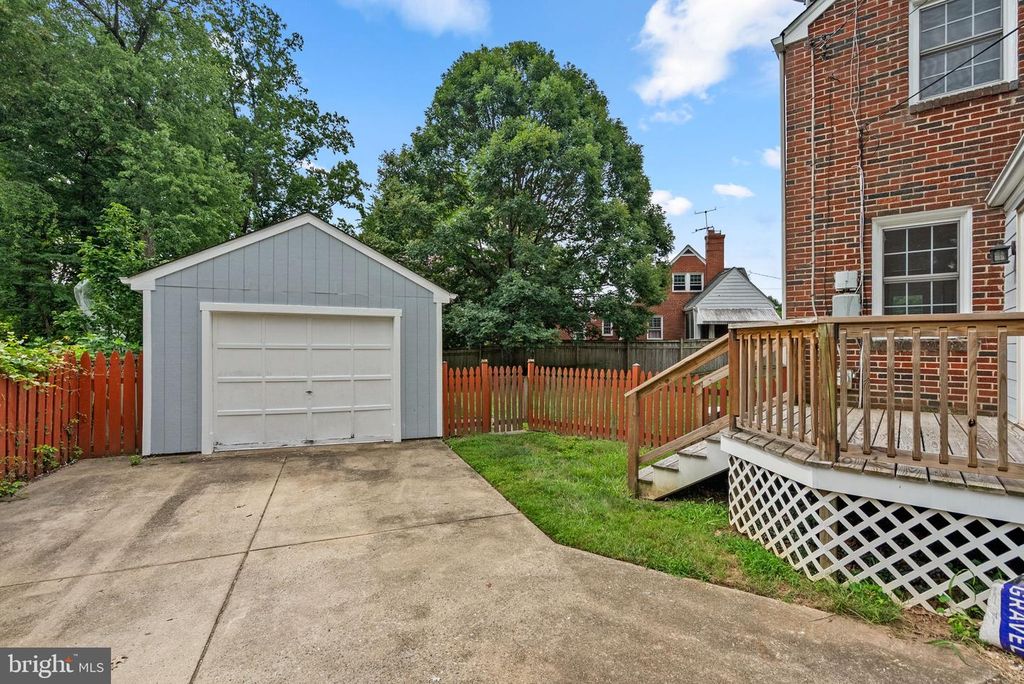 Image 46 of property listing at 10511 LORAIN AVE, Silver Spring, MD 20901