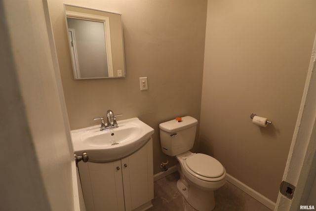 301 E MELBOURNE Avenue, Peoria, IL 61603