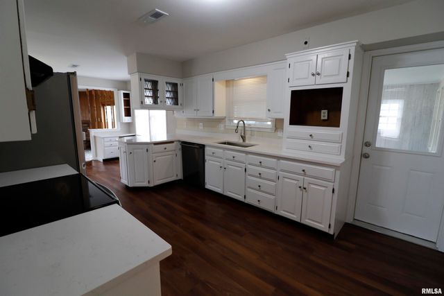 301 E MELBOURNE Avenue, Peoria, IL 61603