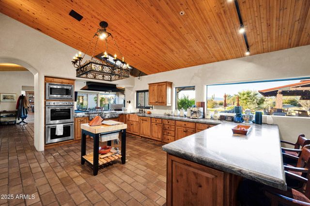 9226 E Preserve Way, Scottsdale, AZ 85262