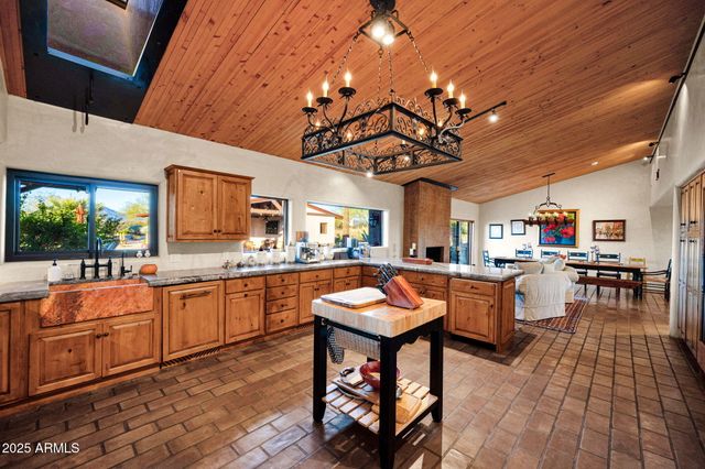 9226 E Preserve Way, Scottsdale, AZ 85262