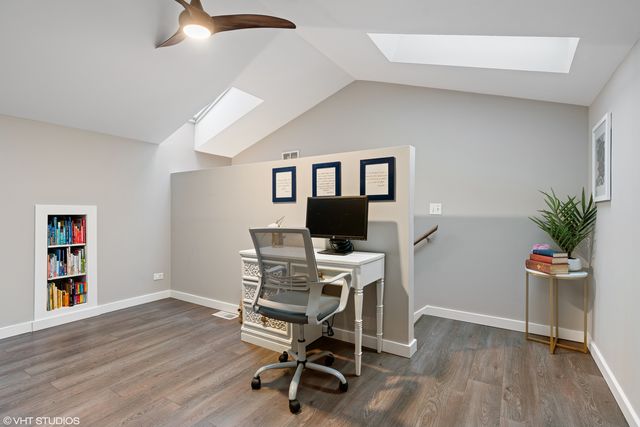 1801 W Diversey Parkway 23, Chicago, IL 60614