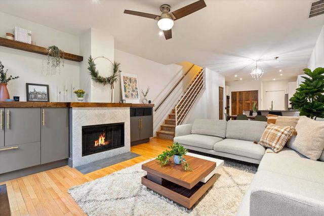 1801 W Diversey Parkway 23, Chicago, IL 60614