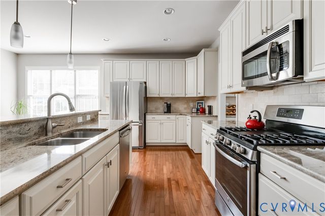 7034 Benhall Cir, Glen Allen, VA 23059