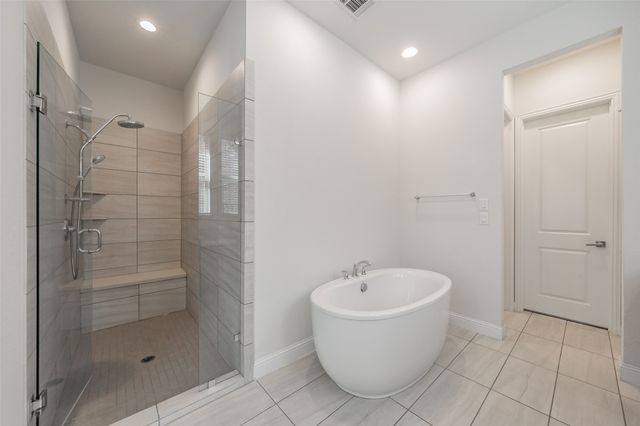 8075 Sunflower Lane, Dallas, TX 75252