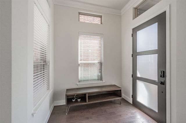 8075 Sunflower Lane, Dallas, TX 75252