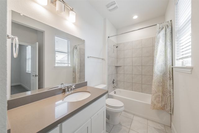 8075 Sunflower Lane, Dallas, TX 75252