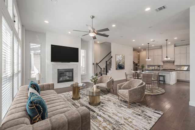 8075 Sunflower Lane, Dallas, TX 75252