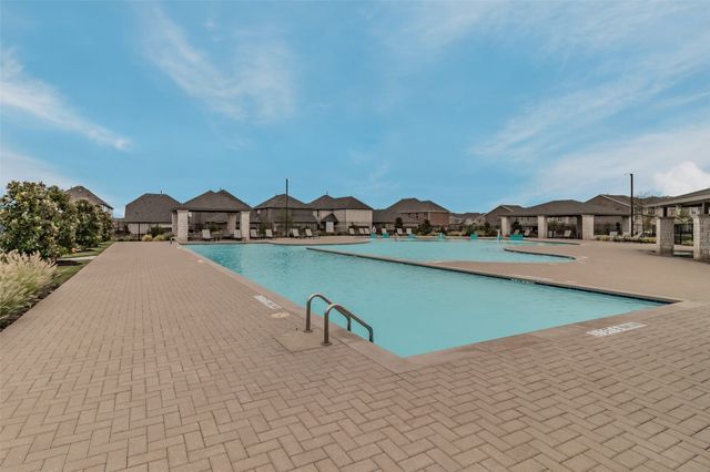 8075 Sunflower Lane, Dallas, TX 75252