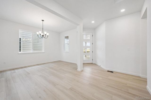 25070 E 42nd Avenue, Aurora, CO 80019