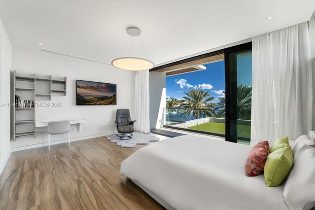 13009 Mar St, Coral Gables, FL 33156