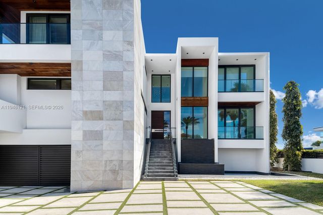 13009 Mar St, Coral Gables, FL 33156