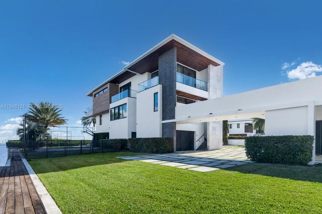 13009 Mar St, Coral Gables, FL 33156